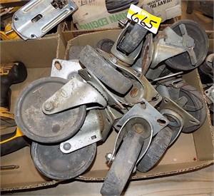 BOX LOT OF CASTERS