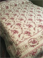rose quilted coverlett gorgeous