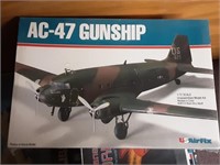 AC-47 GUNSHIP PLANE  VINTAGE MODEL KIT NOS