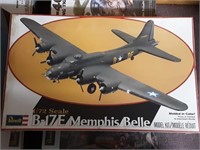 MEMPHIS BELLE B-17E PLANE VINTAGE MODEL KIT NOS