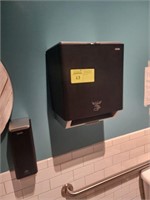 SETS AUTOMATIC PAPER TOWEL & SOAP DISPENSERS