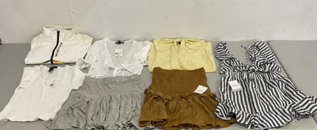 8 Pc Of Forever21 Women’s Clothing Size Small NWT