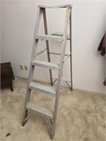 5ft aluminum ladder