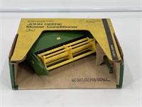 John Deere Mower Conditioner 1/16 scale
