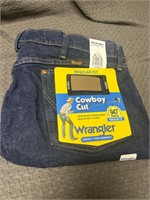 Wrangler 38x32 cowboy cut jean