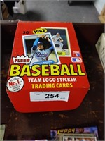 36 Sealed packs 1982 Fleer baseball cards