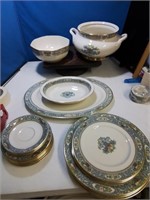 21 pieces of Lennox autumn pattern China