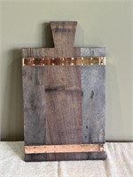 18.5" Wooden Cutting Board