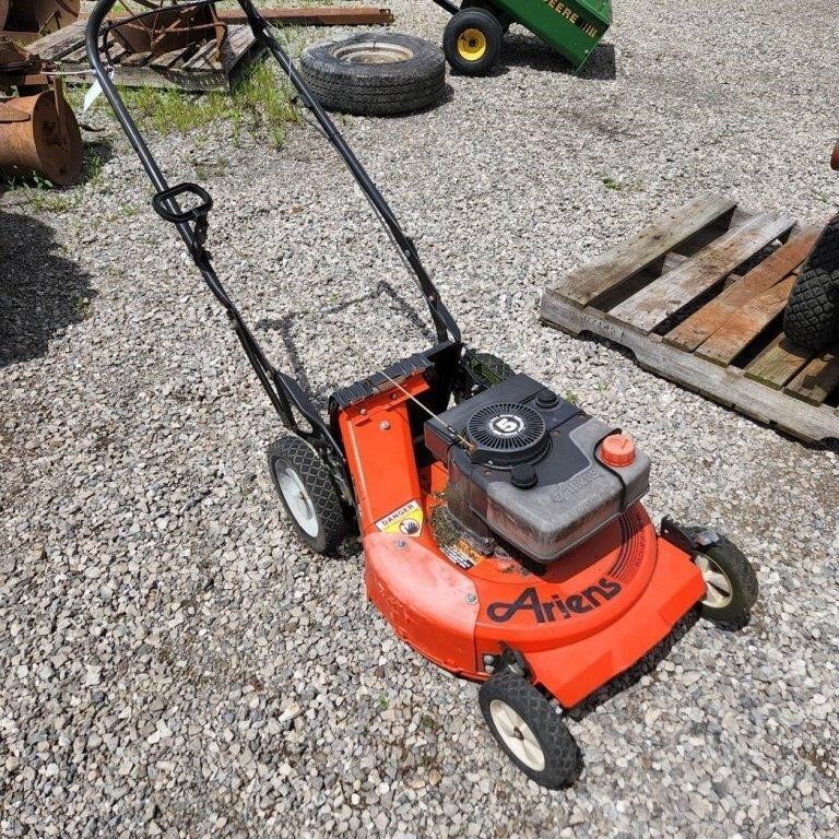 Ariens Walk behind Mower. Engine Turns Over.