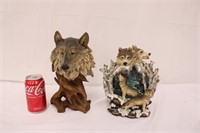 2 Decorative Wolf Figurines