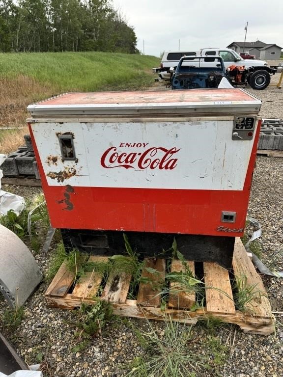 Coke Machine Model 150A - Works