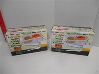 2 NEW Locking Divided Lunch Containers