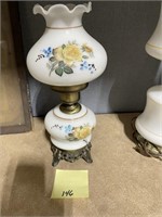 TESTED (works): Small Glass Floral Lamp