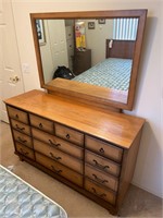 Sumter Cabinet Co Dresser w Attached Mirror