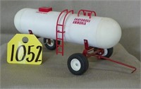 Anhydrous Ammonia Wagon Red Chassis Toy Farmer