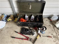 VINTAGE TRUNK WITH VARIOUS AUTOMOTIVE TOOLS,
