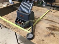 Vintage Coinometer change machine, by Coinometer