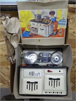 Vintage toy stove w/ box
