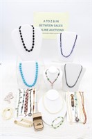 SELECTION OF NECKLACES, BRACELETS & RING