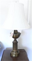 Lot #4953 - Pair of columned font table lamps