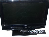 MAGNAVOX 18" TV WITH REMOTE - WORKS