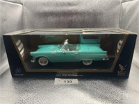 ROAD SIGNATURE COLLECTION 1955 FORD THUNDERBIRD