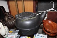 CAST IRON KETTLE