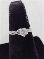 .925 SIlver & CZ? Solitare Style Ring TW: 2.9g