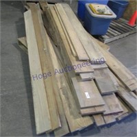 Pallet- rought cut lumber-misc sizes