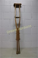 Vintage Wooden Crutches 49H