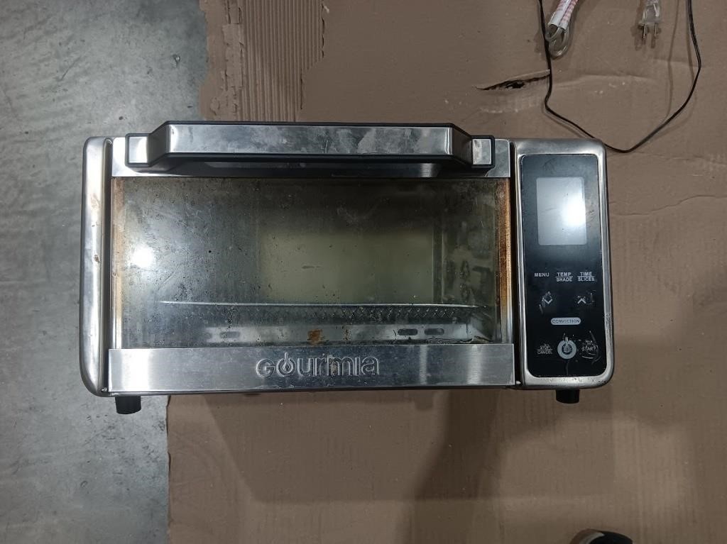 Gourmia Digital 4-slice Toaster Oven Air Fryer