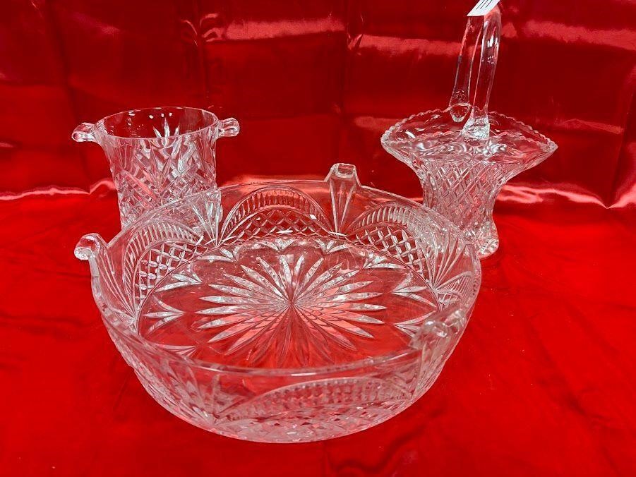 Pressed glass- Basket (Damage), Bowl, Ice bucket