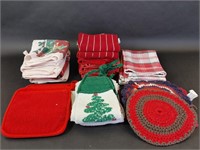 Red and Green Holiday Hand Towels, Oven Mitts