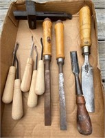 Wood Chisels & Stock Checkering Tools