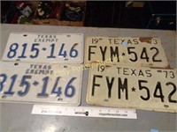 2 Pairs of Vintage Texas Plates