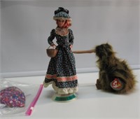 PIONEER BARBIE W/DOLL CLOTHS  AND BEANIE BABY