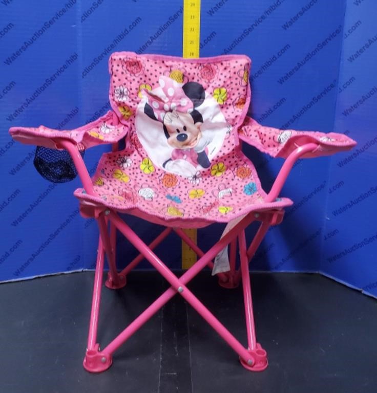 Child's MINI MOUSE  Patio Chair.