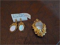Vtg Mother of Pearl Earrings (Pierced) & Brooch