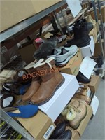 Mixed Shoe Shelf Lot, 11 Pair