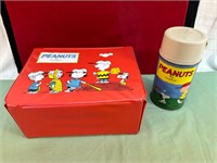 1960'S PEANUTS VINYL LUNCH BOX AND THERMOS