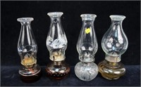 Lot, 4 oil lamps