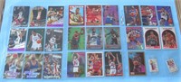 27x Basketball Cards 1980's - Present Raptors +