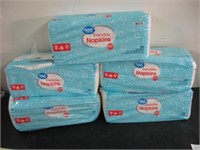 5 NEW PACKS OF 400 COUNT NAPKINS
