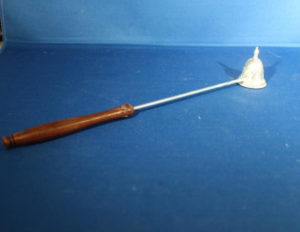Silver and Wood sniffer