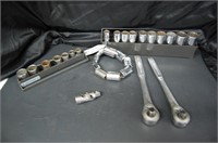 Craftsman SAE Socket Set & Wrenches- Up To 1 1/8"
