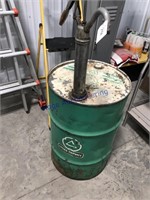 30-GALLON OIL TANK W/ HAND PUMP, WITH SOME OIL