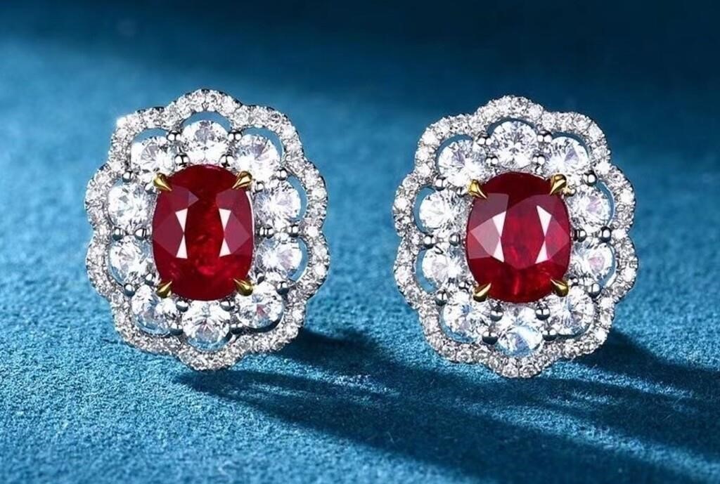 Splendid Jewelry auction