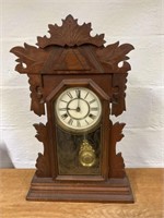 Vintage Gingerbread Style Mantle clock