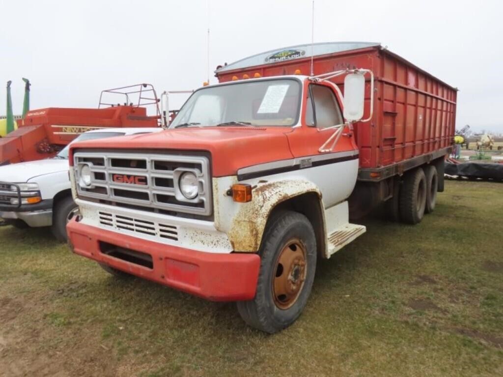 1974 GMC 6000 Truck #