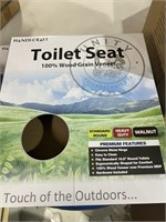 Brand new handi-craft toilet seat 100% wood grain